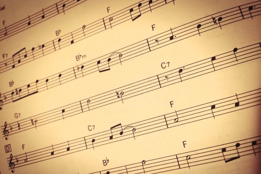 ZARDのアルバム一覧！ZARDの魅力が詰まった全アルバムを一挙紹介！ | Lovely[ラブリー]のイメージ