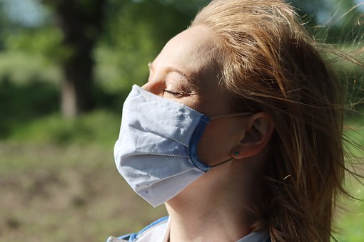 【夏のマスクの熱中症対策】いまから出来る!暑さに勝つ7つの方法のイメージ