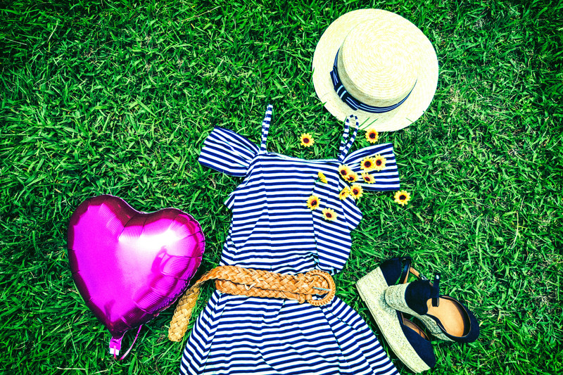 デートするときのおすすめの服装を紹介!ポイントを押さえてモテ×トレンドコーデを♡ のイメージ