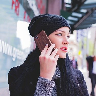 音信不通だった彼氏が突然連絡をしてきた理由は何？復縁or別れる場合の取るべき対処法