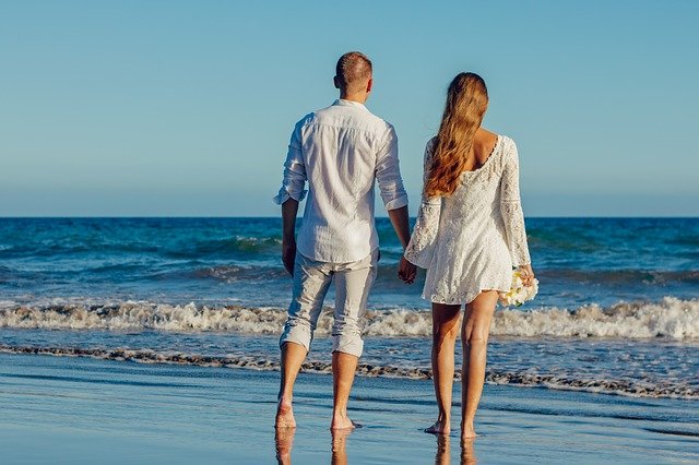 一回り年下の彼氏との恋愛を成功させる秘訣を伝授!結婚を意識させるコツものイメージ