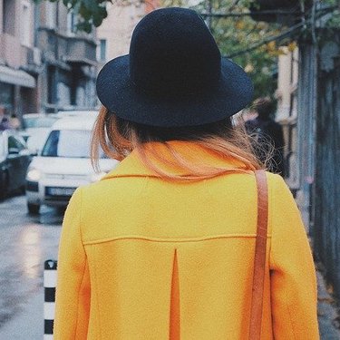トレンチコートのベルトのおしゃれな結び方は？今すぐできる方法を解説！