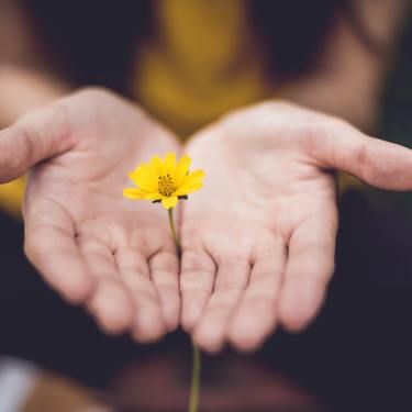 付き合いたての彼氏の誕生日の予算はどれくらい？平均予算とおすすめのプレゼント