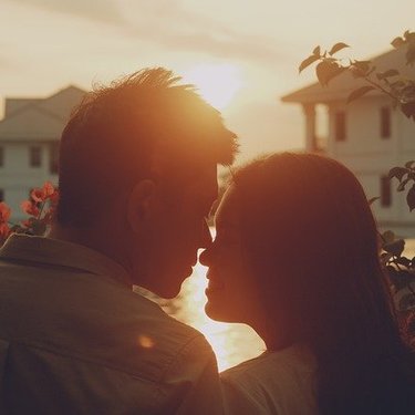 既婚男性が恋する心理と葛藤とは？不倫関係になる前に男性の本音をチェック
