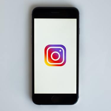 Instagramのフォロワーを買うことで起こるリスク！フォロワーは買わずに工夫で増やす！