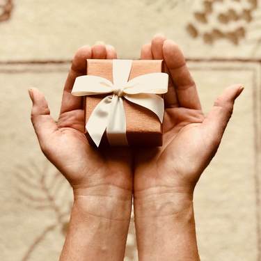 働く女性のおすすめストレス解消法｜頑張っている自分にご褒美やストレッチを