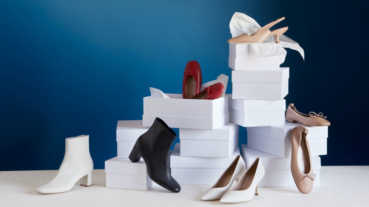 毎日パンプスで足がパンパン。むくみを予防する方法はあるの？のイメージ