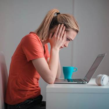 女性の仕事の悩みで多いものとは？女性が抱えやすい悩みと解決へのアドバイス